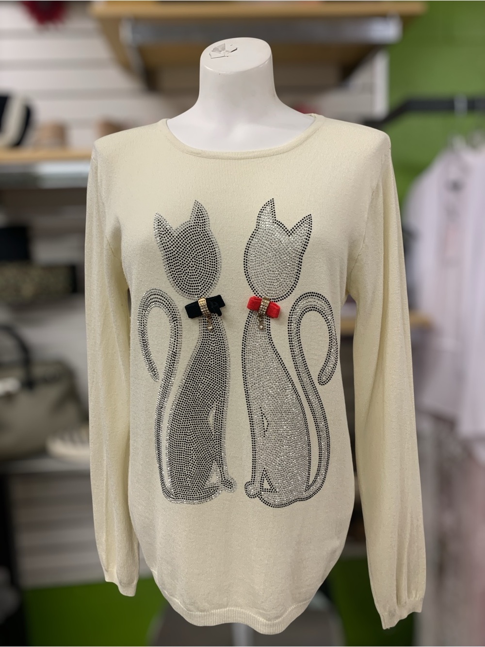 Cream Cat Graphic Knit Pullover with Decorative Bows